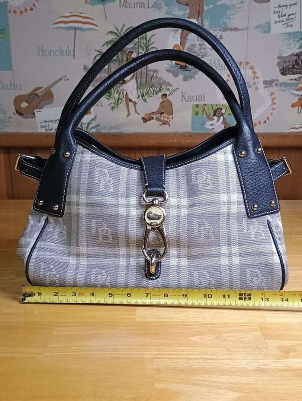 Dooney & Bourke Gray Plaid Satchel with Navy Leather Trim and Matching Wallet - Picture 2 of 13